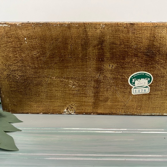 Vintage Italian Florentine Gold Gilt Tissue Box - Picture 6 of 11